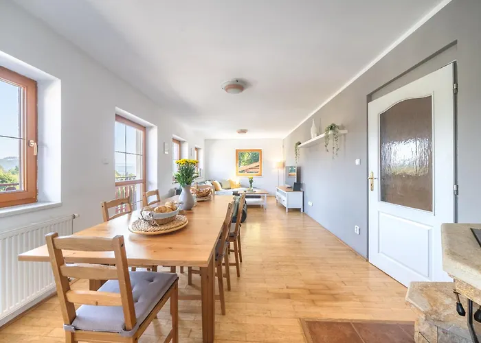 Holiday Home Smrzovka Hébergement de vacances Smržovka